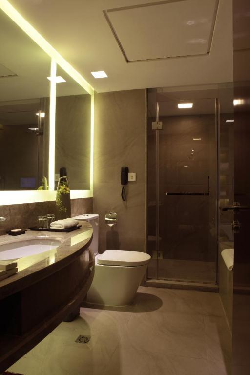 Fortune Century Hotel Чжухай Экстерьер фото